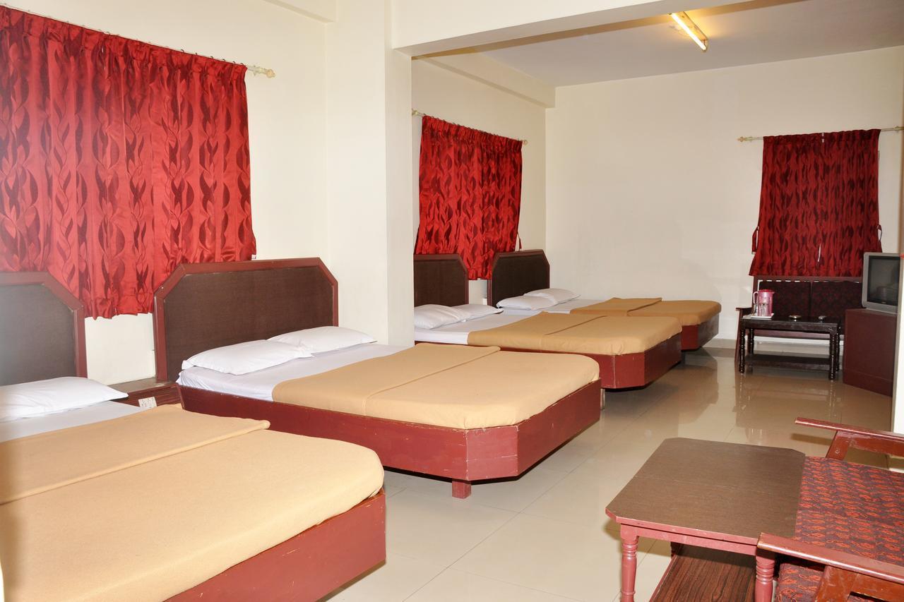 Hotel Blue Hills International Ooty Esterno foto