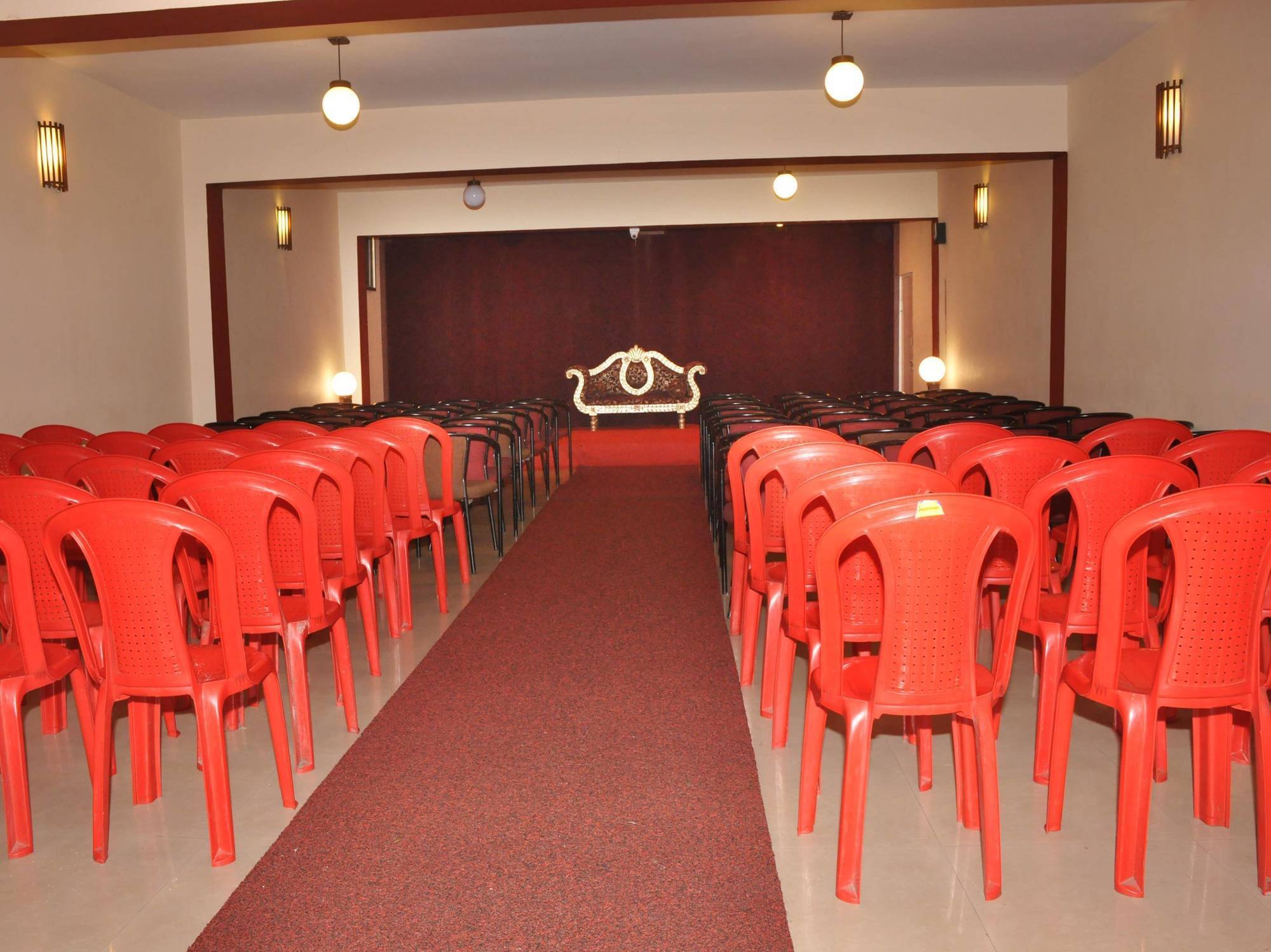 Hotel Blue Hills International Ooty Esterno foto